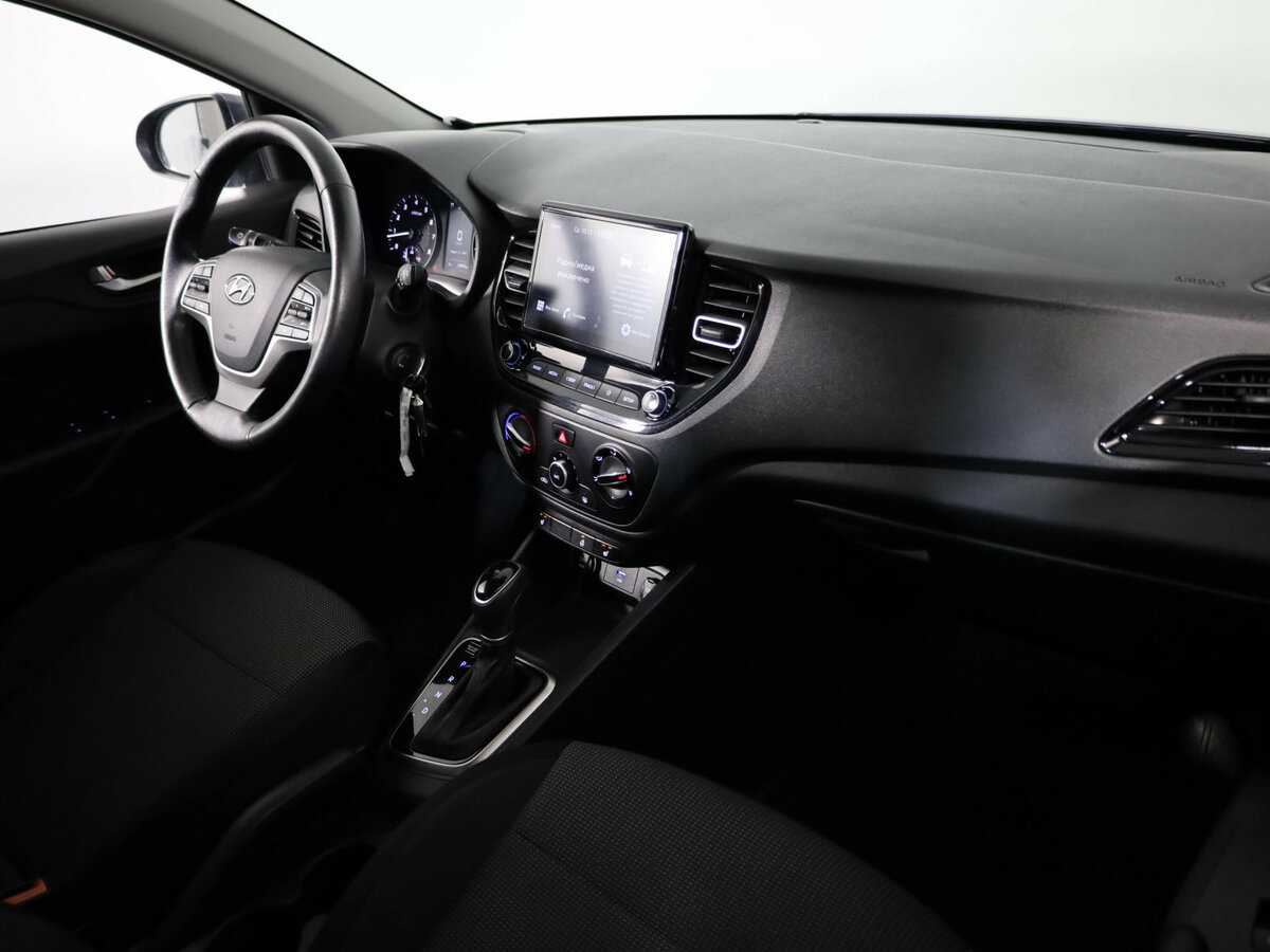 Hyundai Solaris II Рестайлинг, 2021 Фото №15