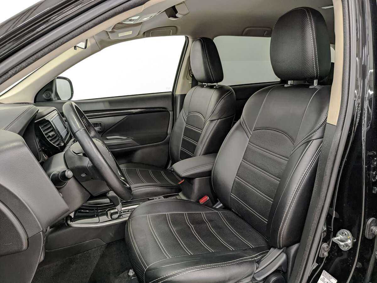 Mitsubishi Outlander, 2020 Фото №16