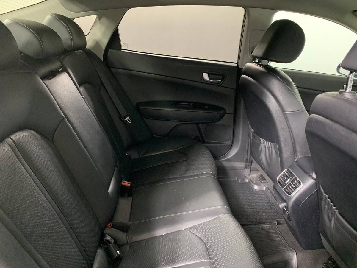 Kia Optima, 2018 Фото №17