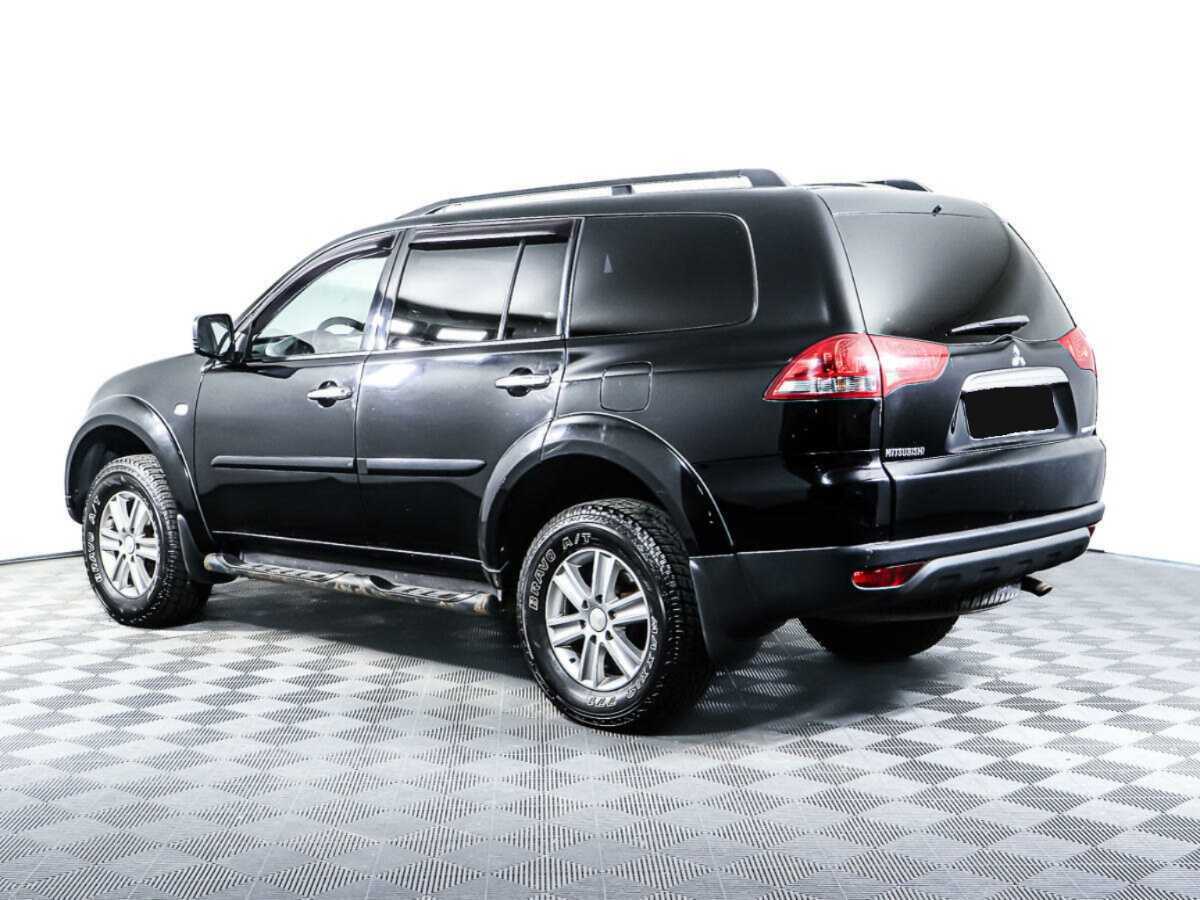 Mitsubishi Pajero Sport, 2014 Фото №6