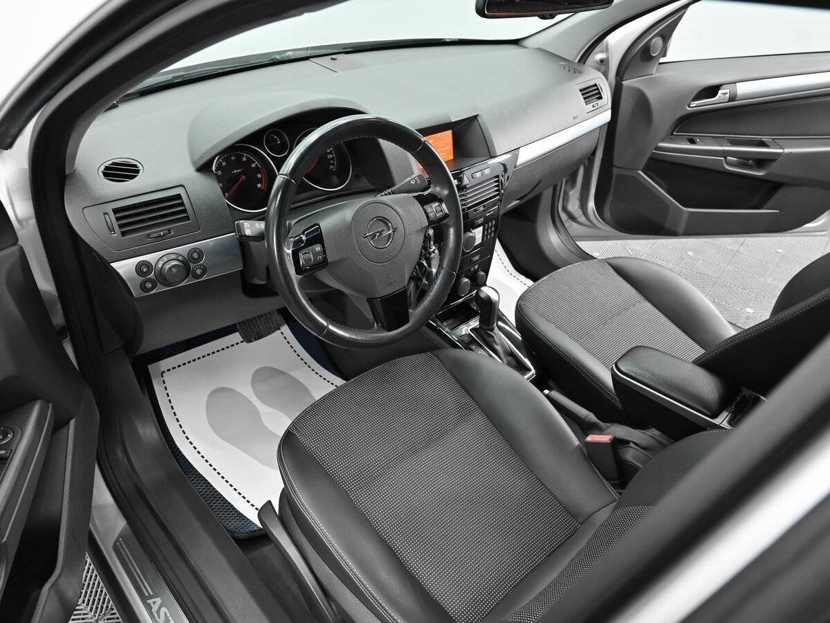 Opel Astra, 2012 Фото №8