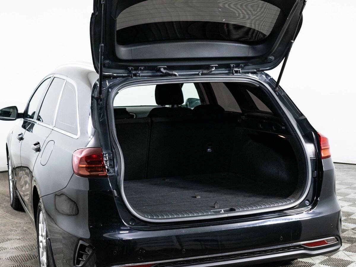 Kia Ceed, 2022 Фото №9