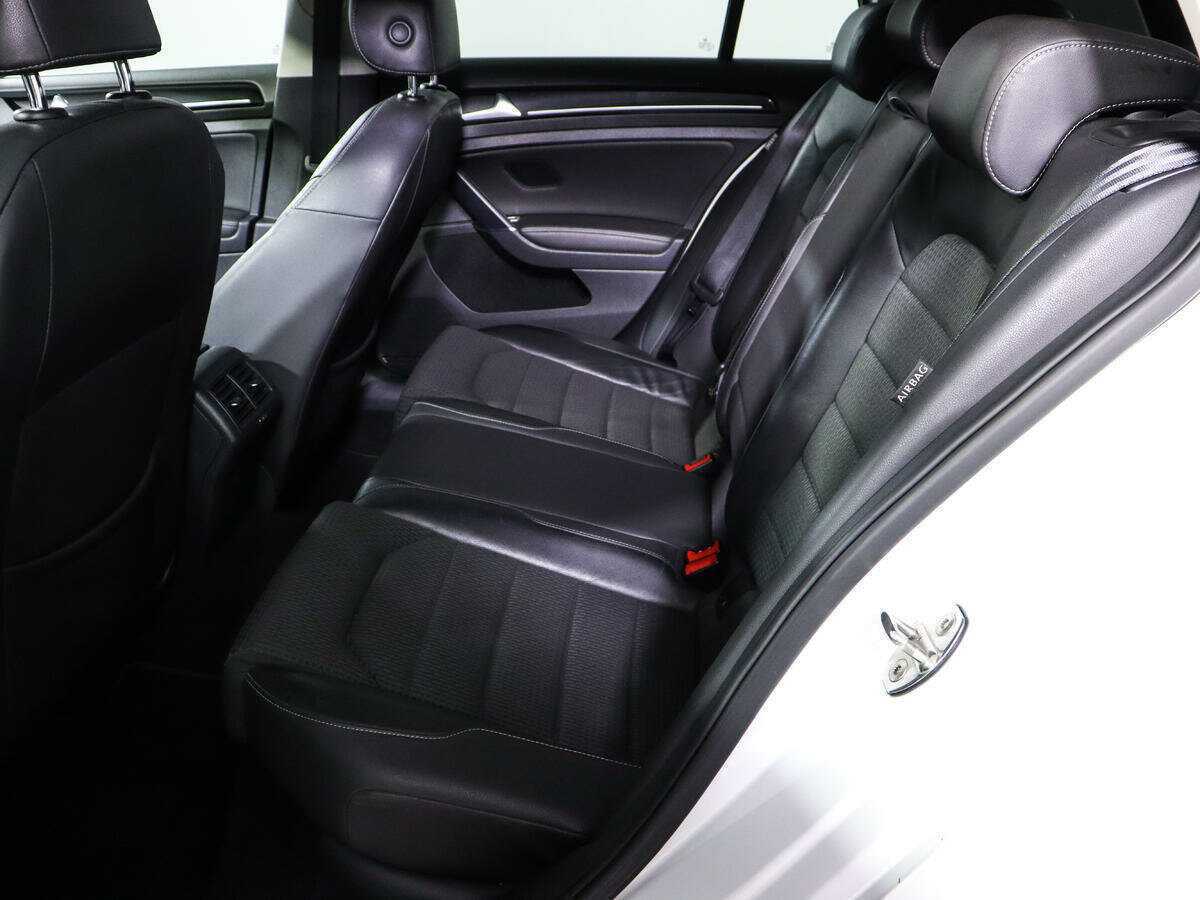 Volkswagen Golf, 2013 Фото №8