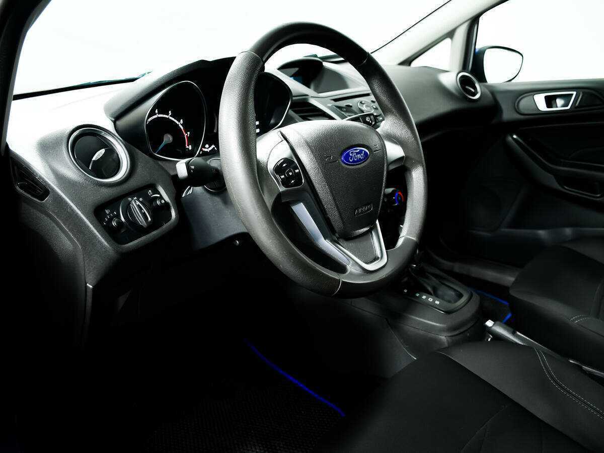 Ford Fiesta, 2016 Фото №13
