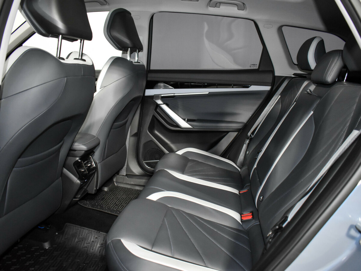 Geely Atlas II, 2024 Фото №11