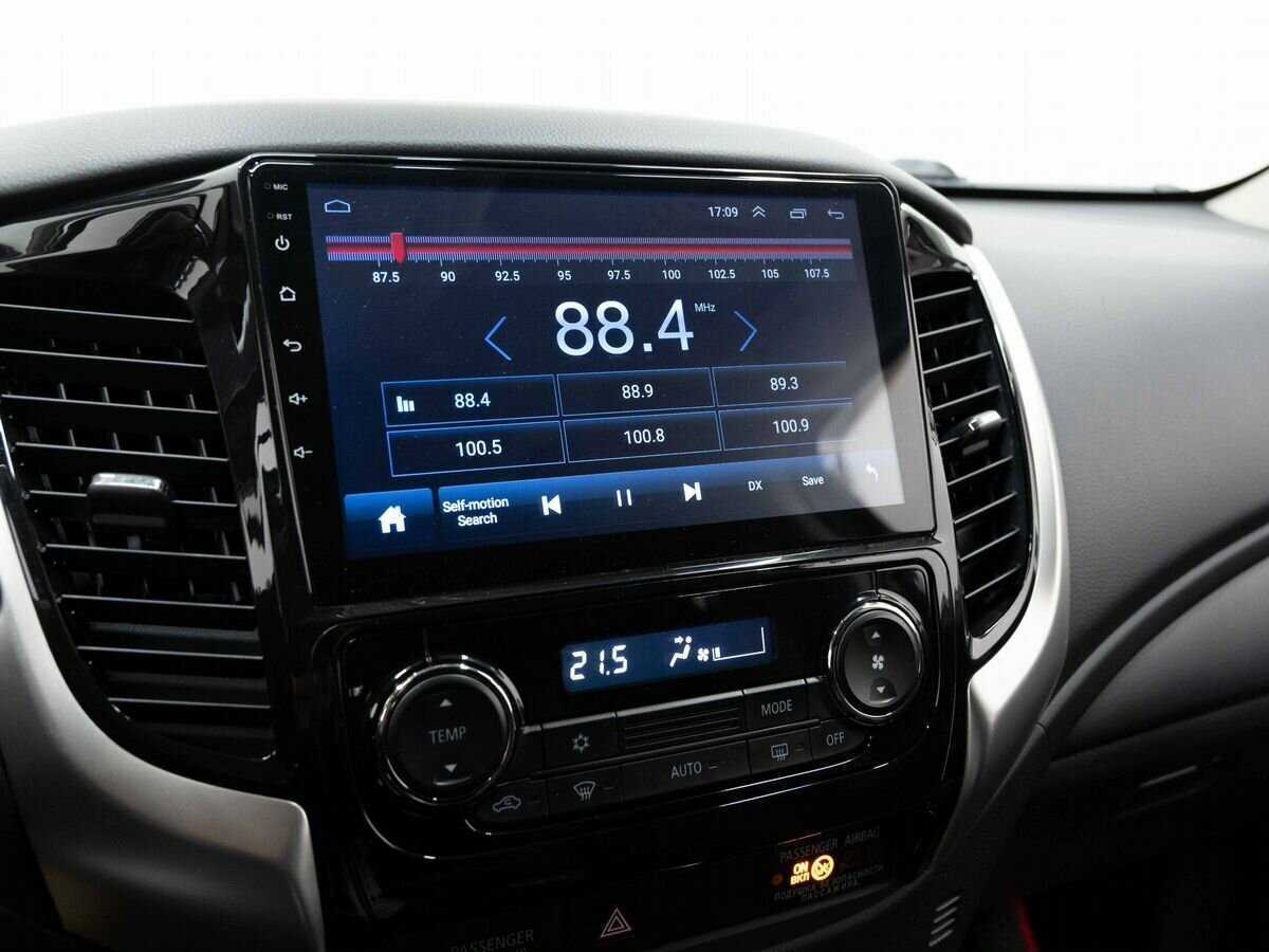 Mitsubishi Pajero Sport, 2017 Фото №19