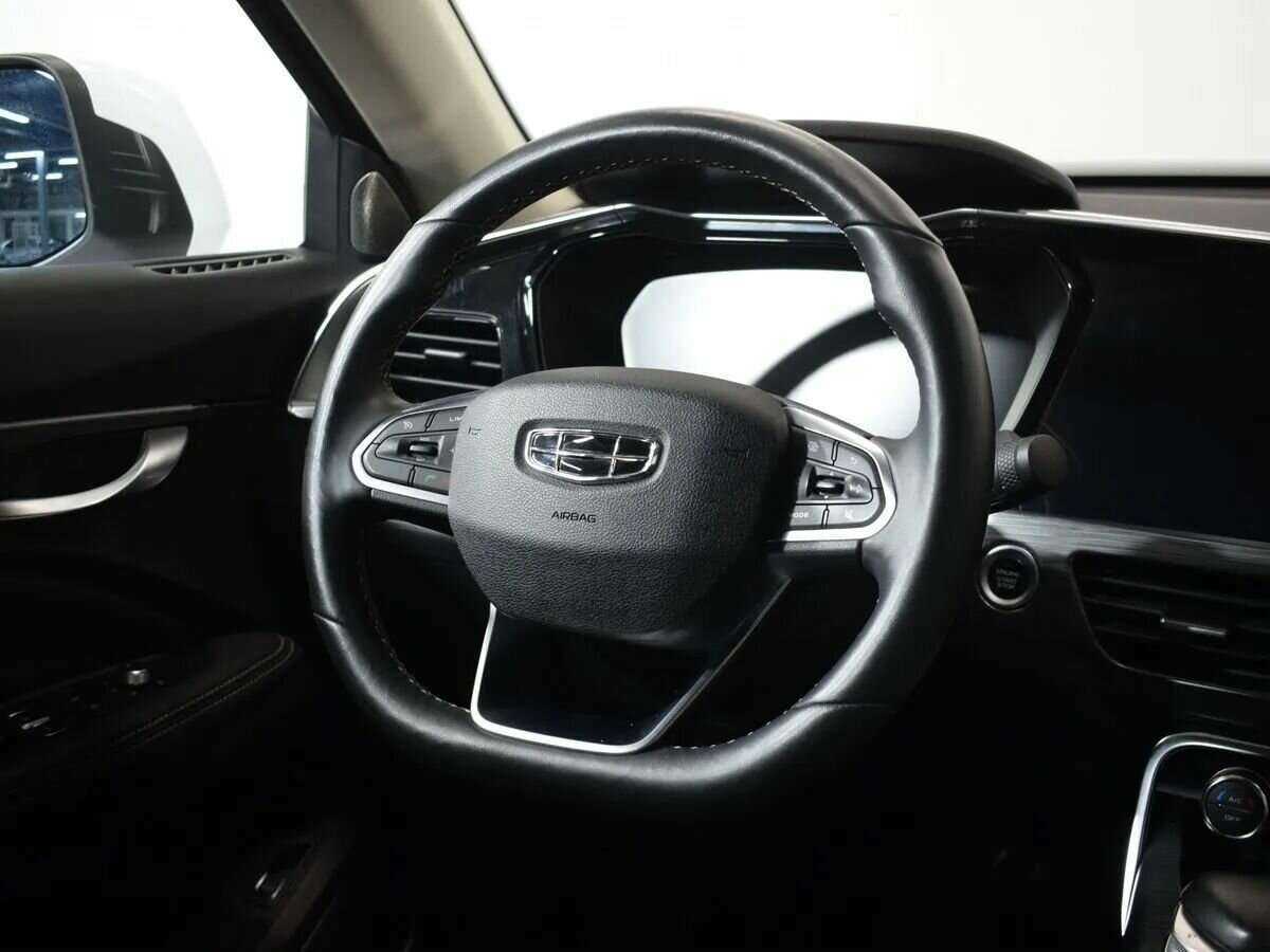 Geely Tugella, 2021 Фото №13