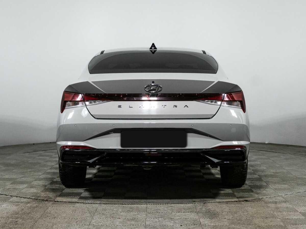 Hyundai Elantra, 2021 Фото №6