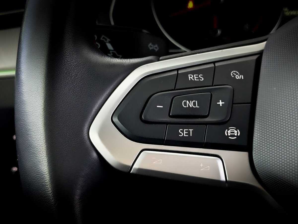 Volkswagen Passat, 2021 Фото №29