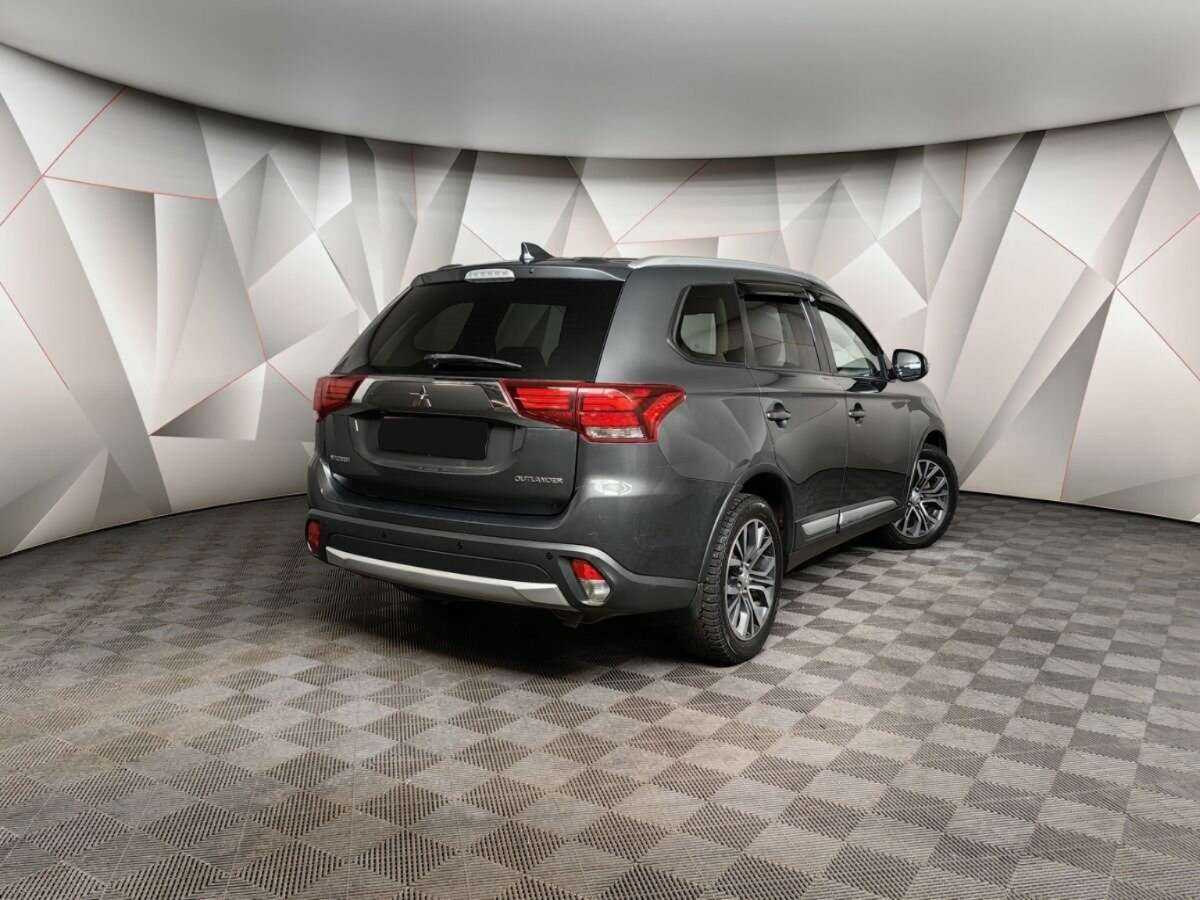 Mitsubishi Outlander, 2017 Фото №2