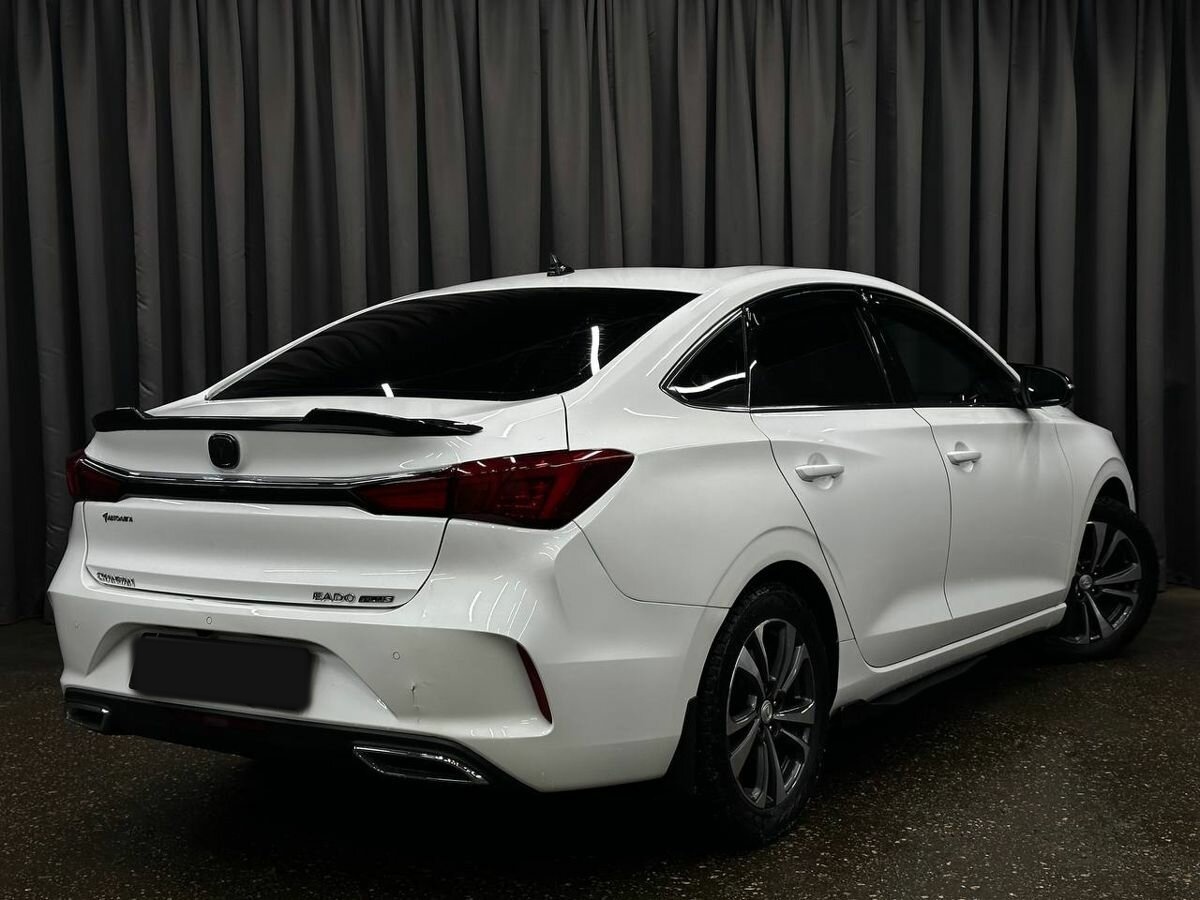 Changan Eado Plus, 2023 Фото №3