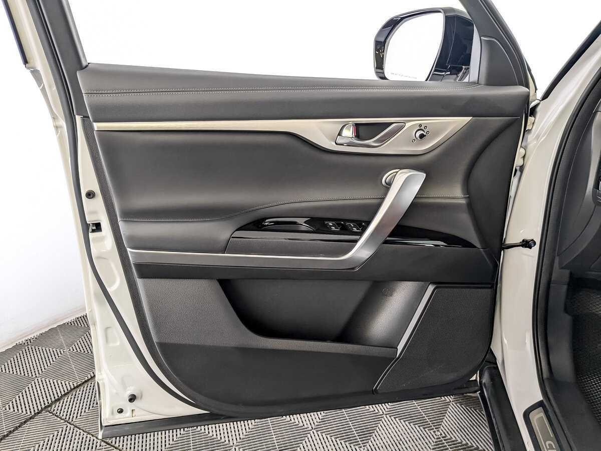 Changan CS95, 2022 Фото №19