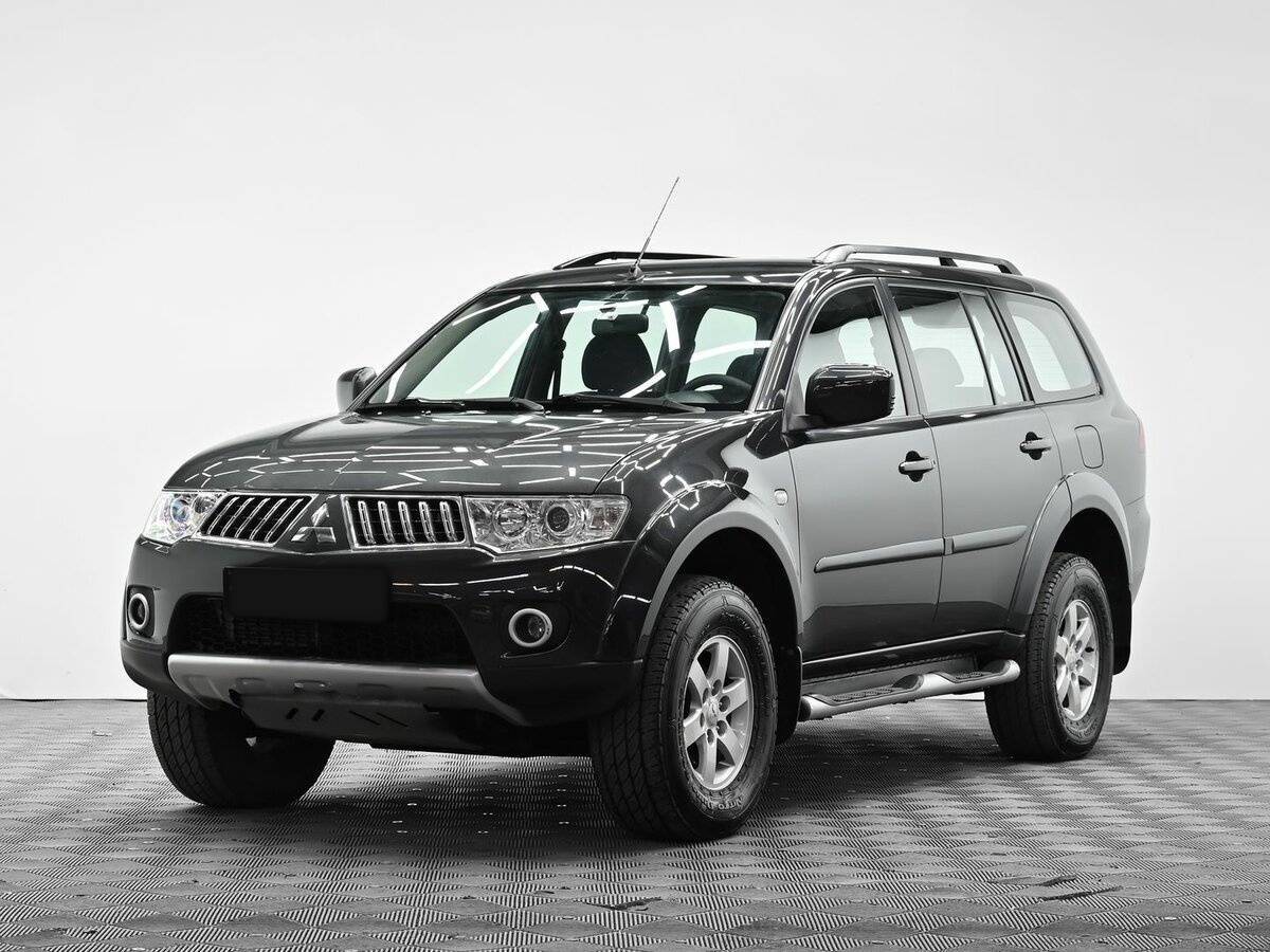 Mitsubishi Pajero Sport, 2012 Фото №1