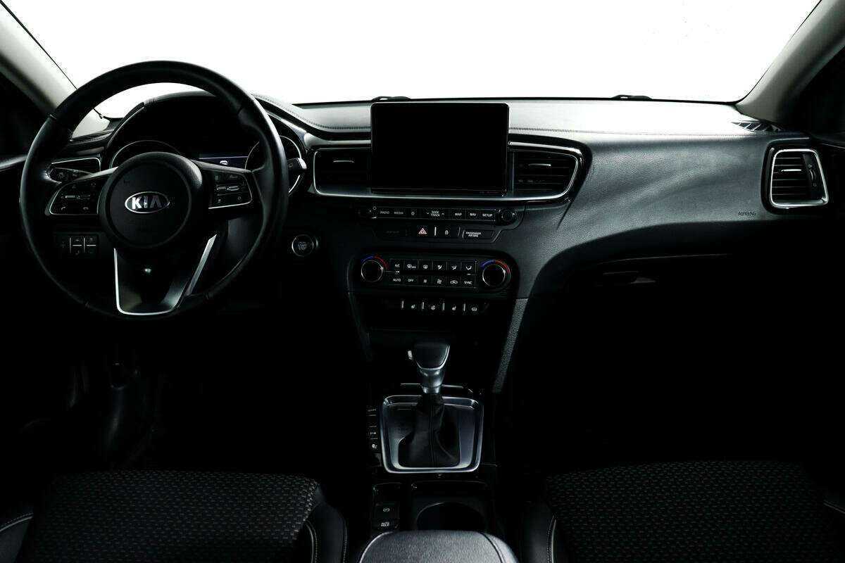 Kia Ceed, 2019 Фото №11