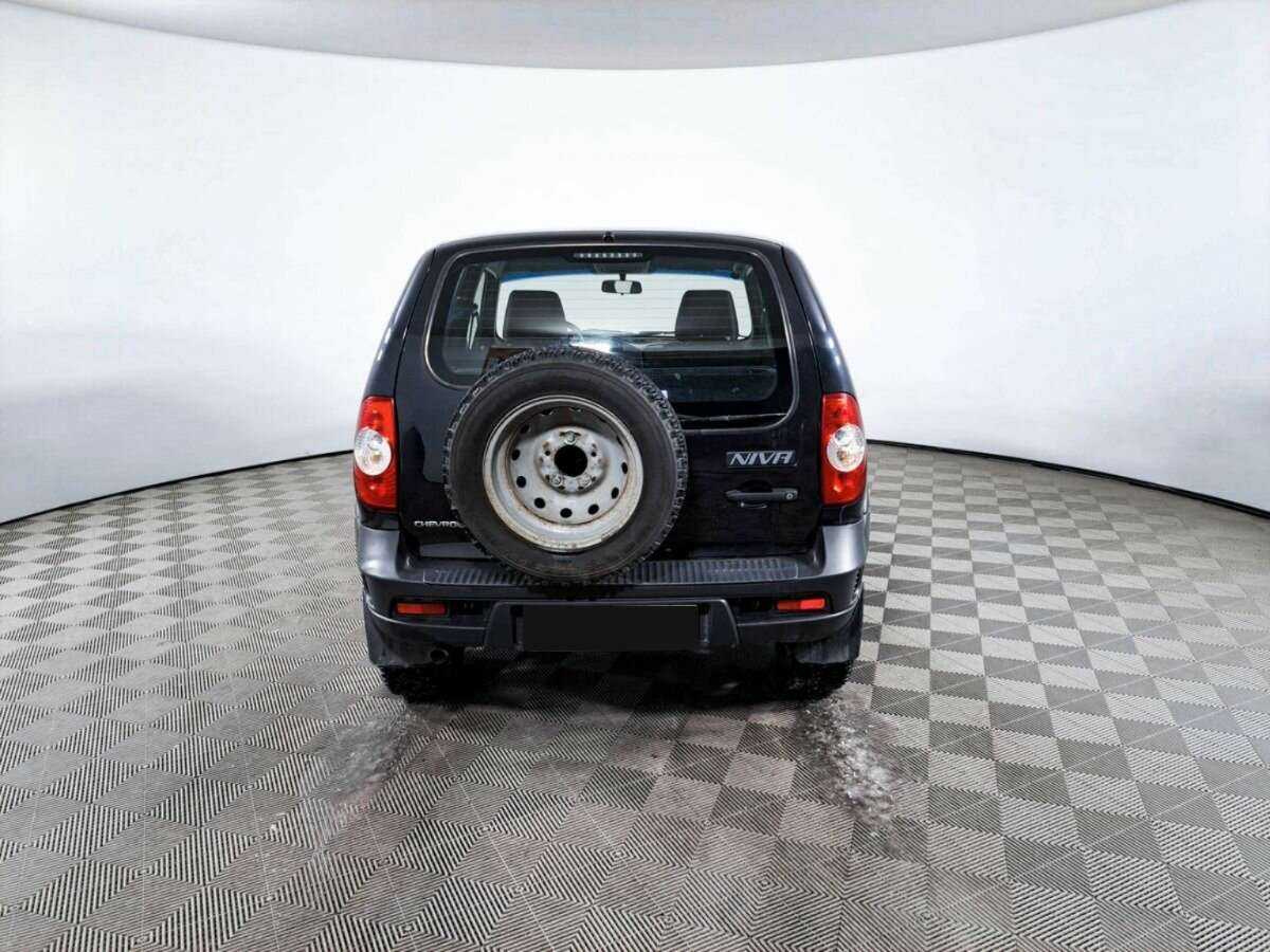 Chevrolet Niva, 2018 Фото №6