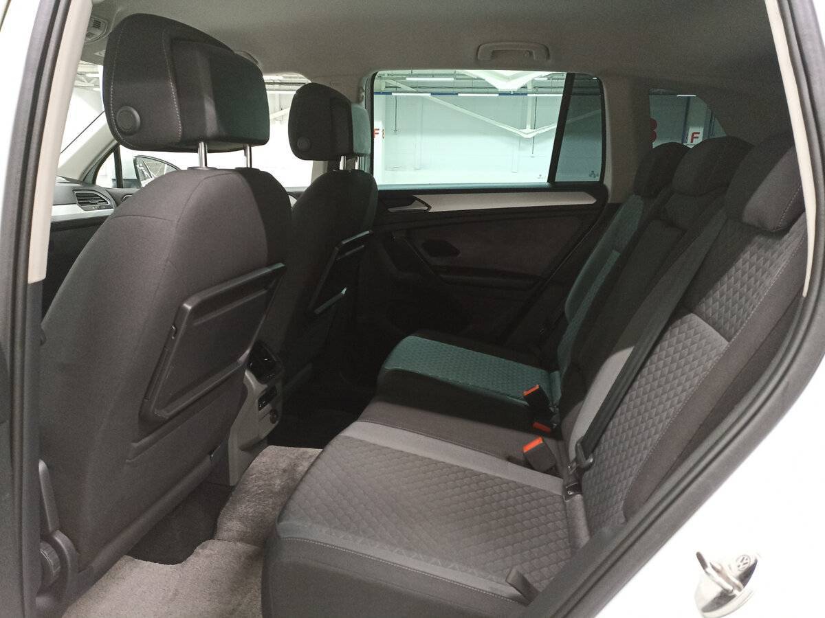 Volkswagen Tiguan, 2017 Фото №12