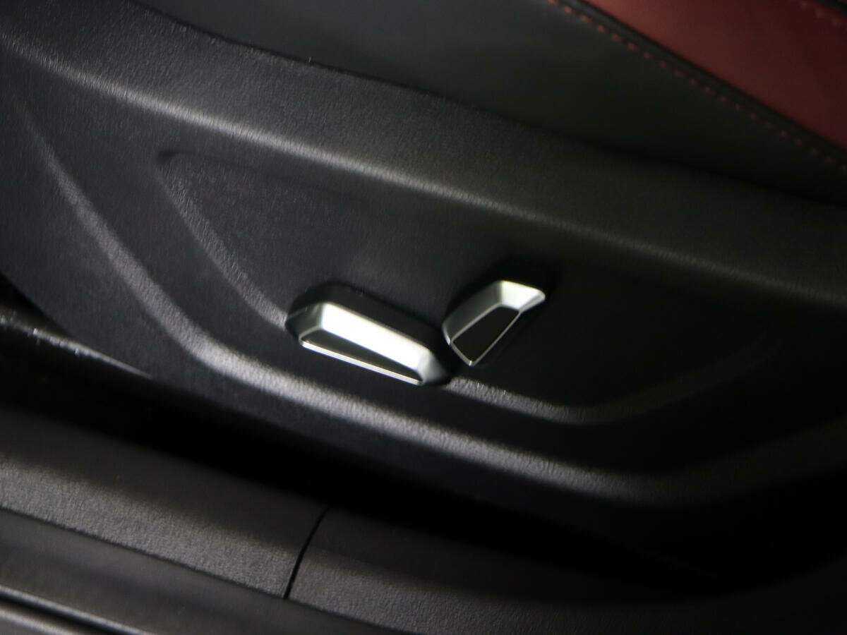 Geely Coolray, 2023 Фото №19