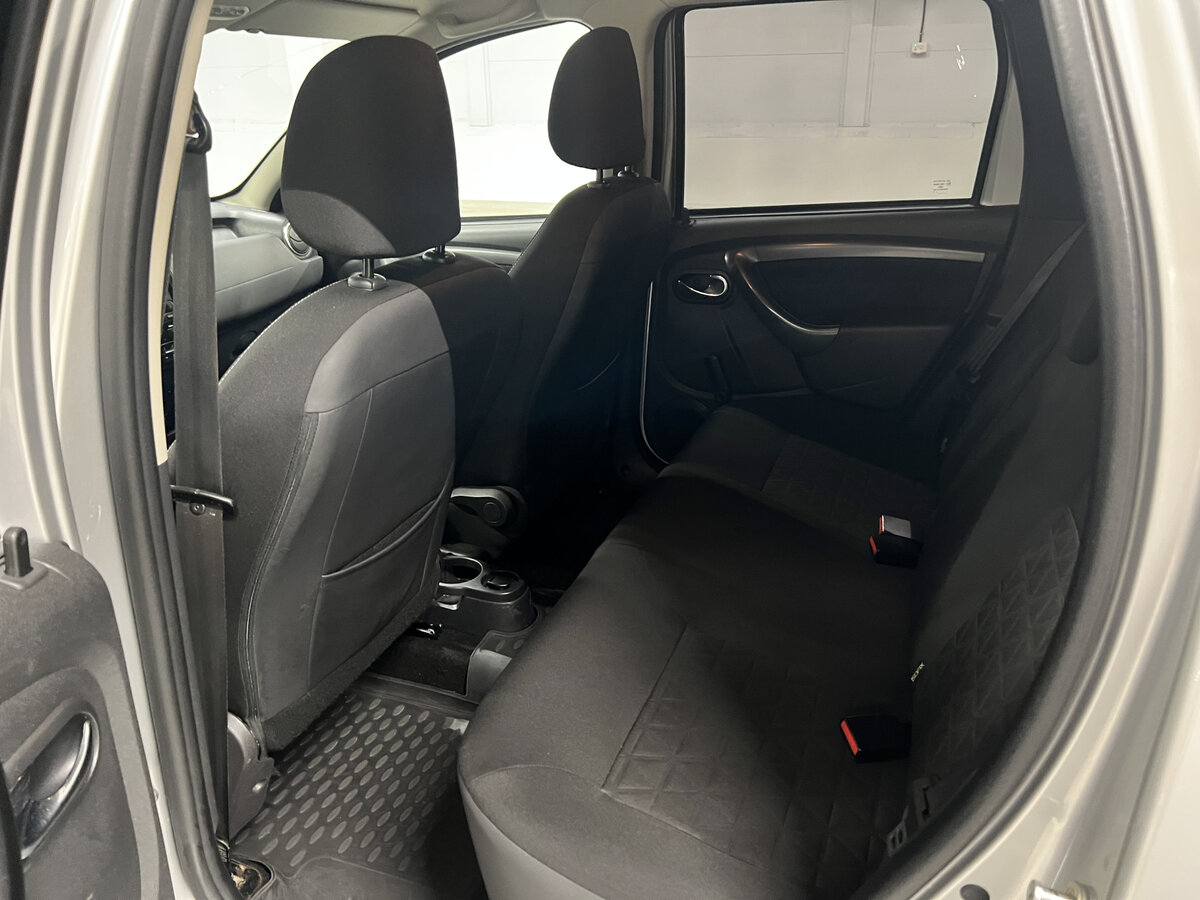 Renault Duster I Рестайлинг, 2017 Фото №12