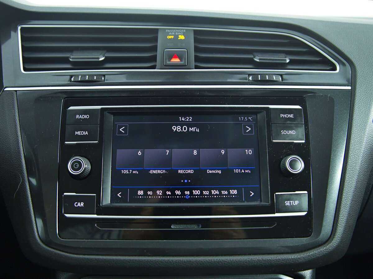 Volkswagen Tiguan, 2017 Фото №12