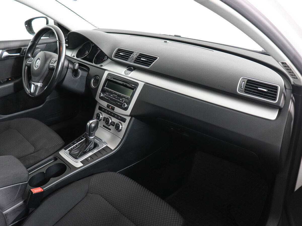 Volkswagen Passat, 2014 Фото №10