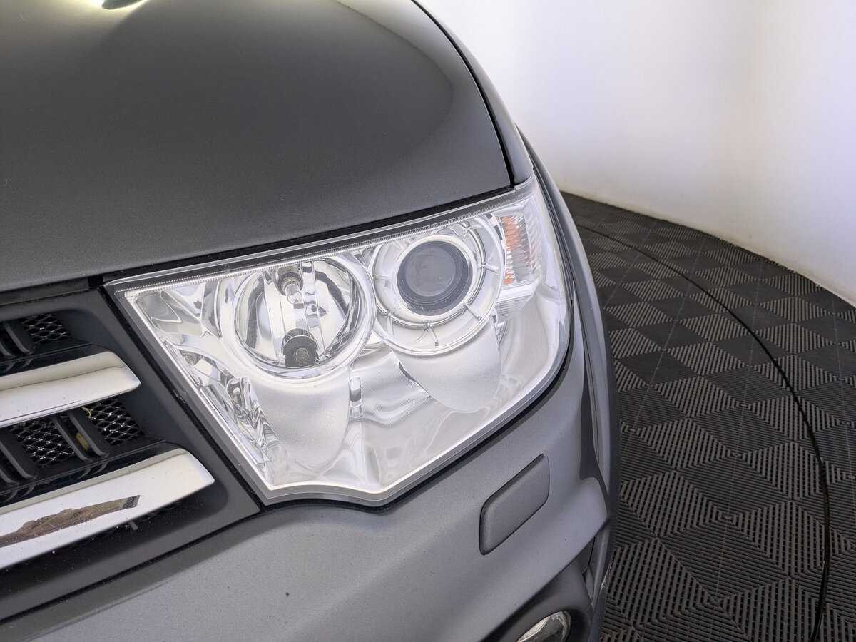 Mitsubishi Pajero Sport, 2013 Фото №11