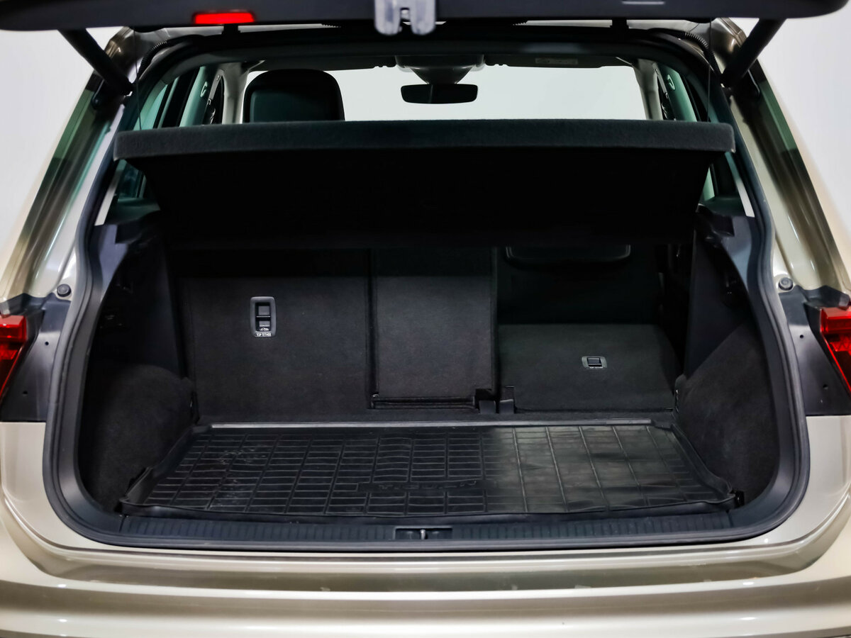 Volkswagen Tiguan II, 2020 Фото №31