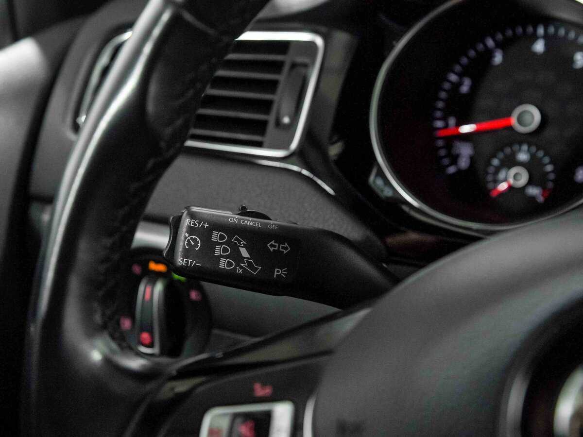 Volkswagen Jetta, 2016 Фото №7