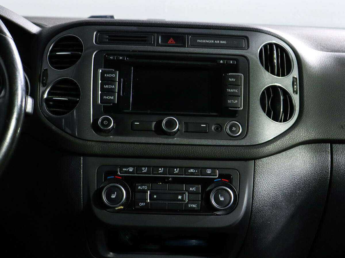 Volkswagen Tiguan, 2012 Фото №10