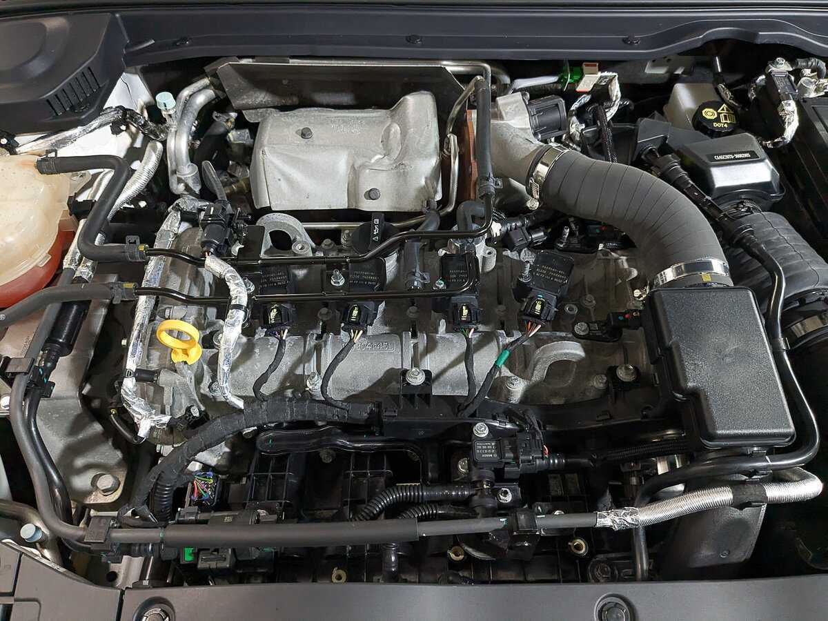 FAW Bestune B70, 2023 Фото №9