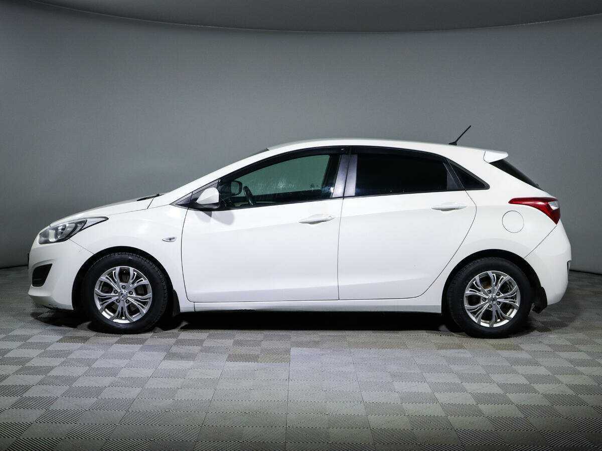 Hyundai i30, 2013 Фото №8