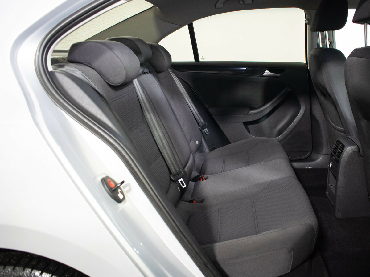 Volkswagen Jetta VI, 2012 Фото №9