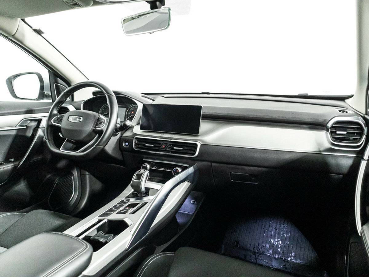 Geely Coolray, 2021 Фото №10