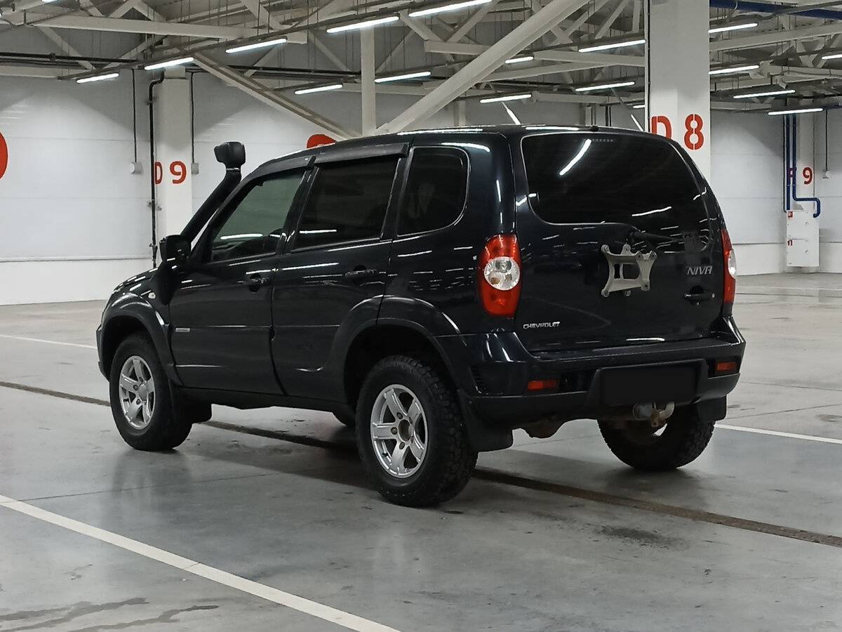 Chevrolet Niva, 2018 Фото №7
