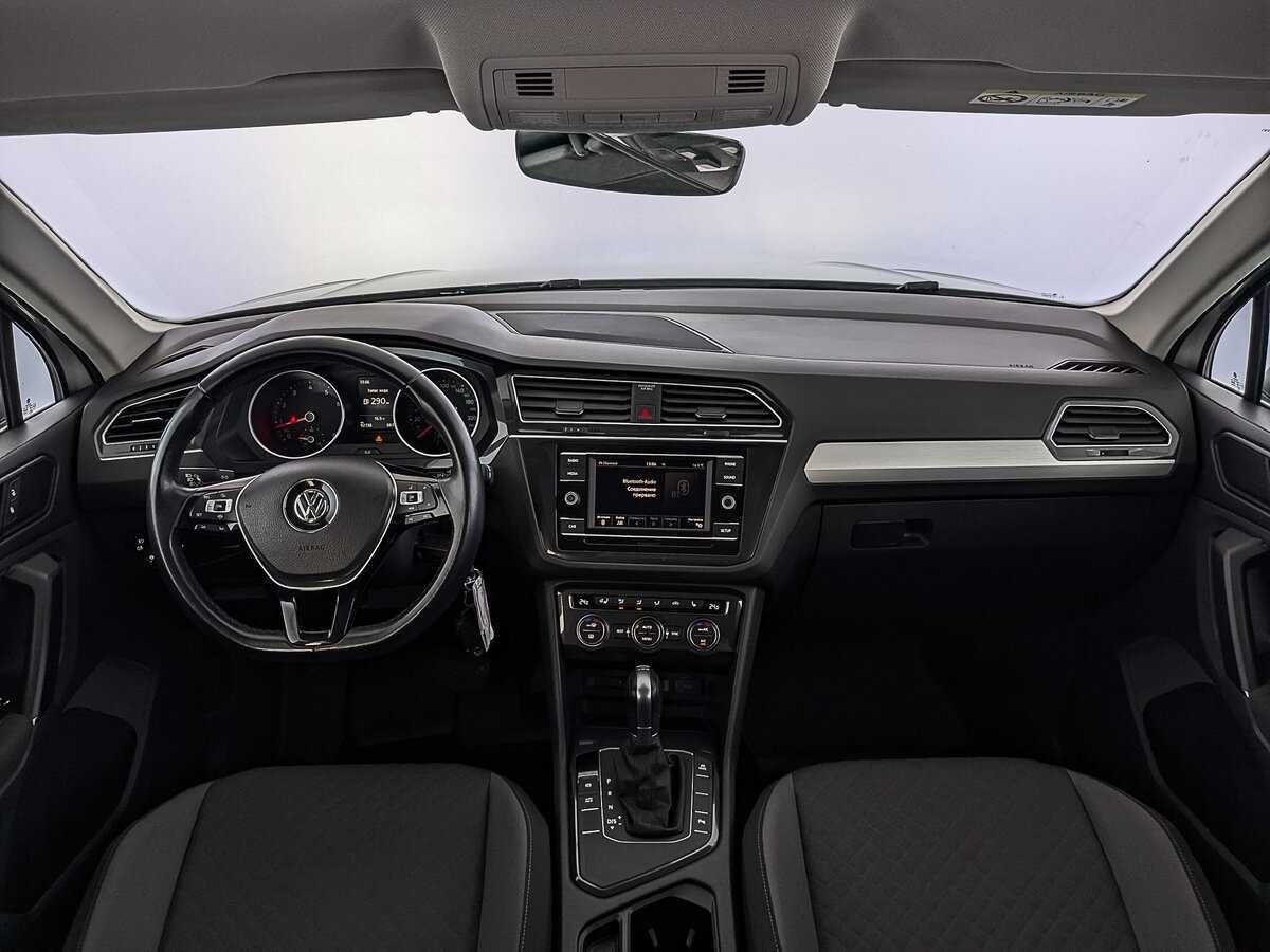 Volkswagen Tiguan, 2018 Фото №14
