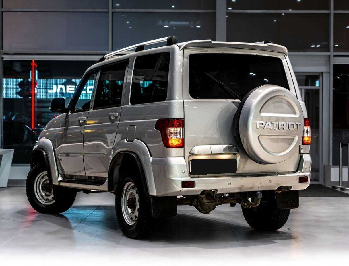 УАЗ Patriot, 2015 Фото №4