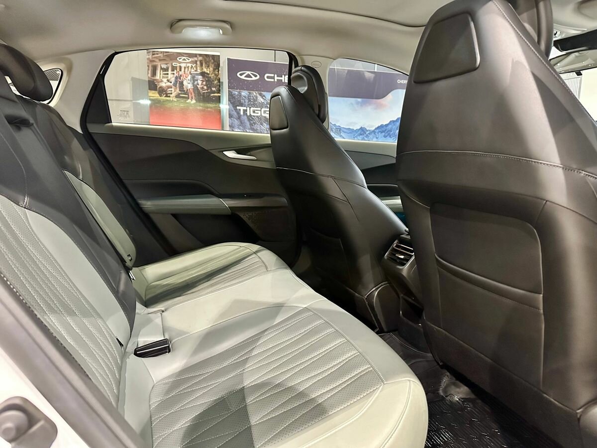 Changan Lamore, 2023 Фото №15