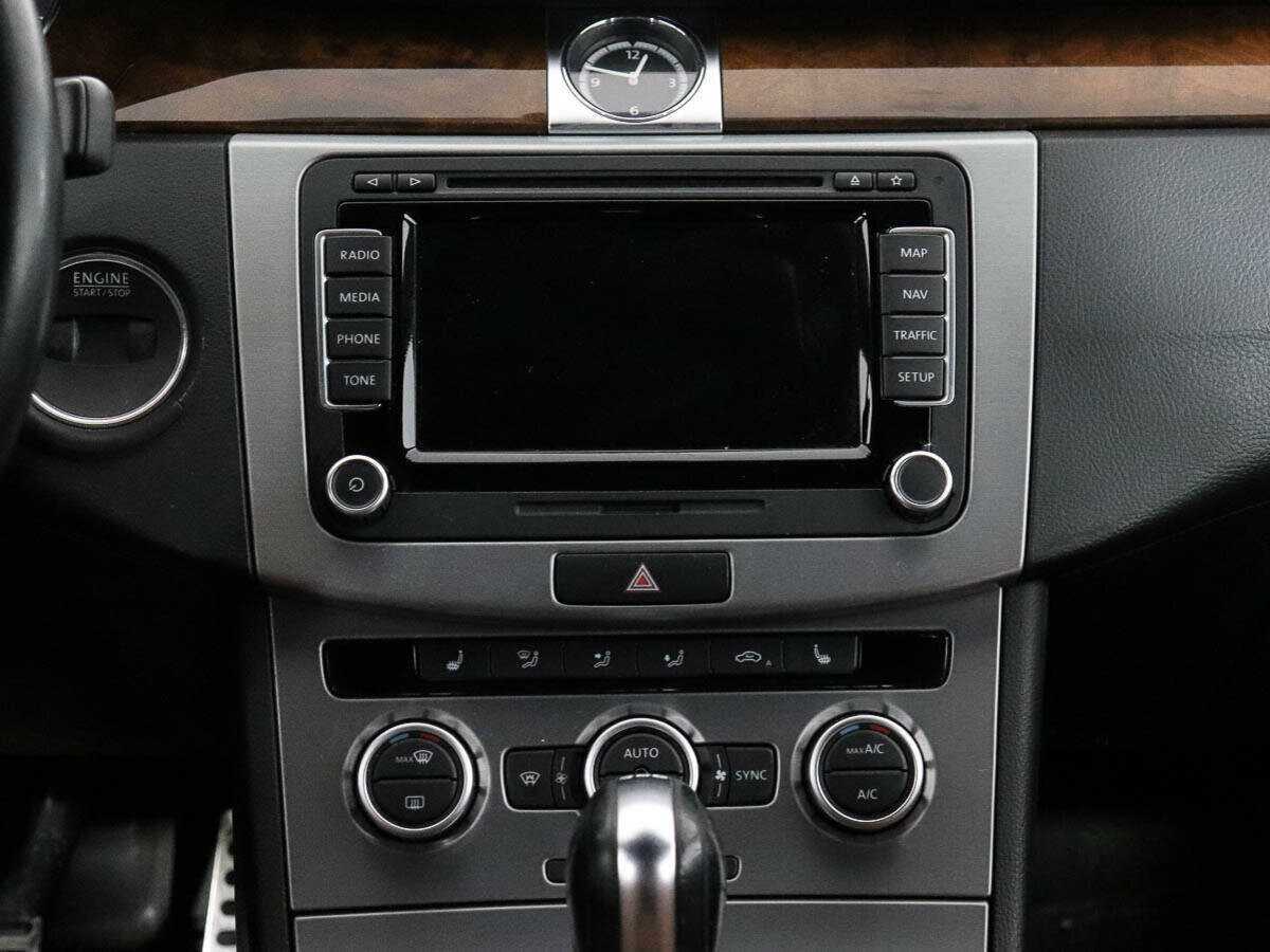 Volkswagen Passat CC, 2012 Фото №12