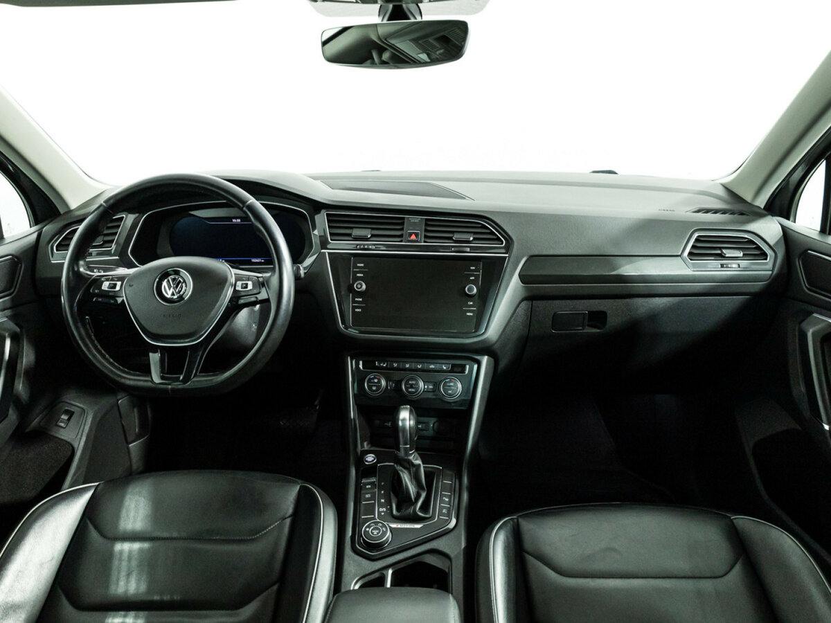 Volkswagen Tiguan II, 2018 Фото №13
