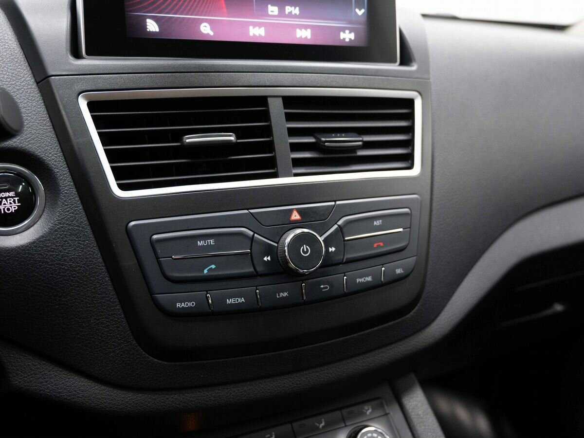 FAW Besturn X40, 2019 Фото №18