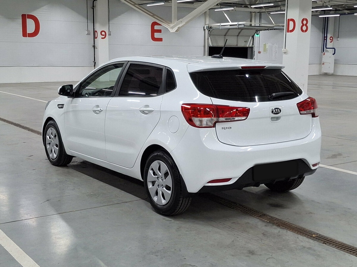 Kia Rio III Рестайлинг, 2017 Фото №7