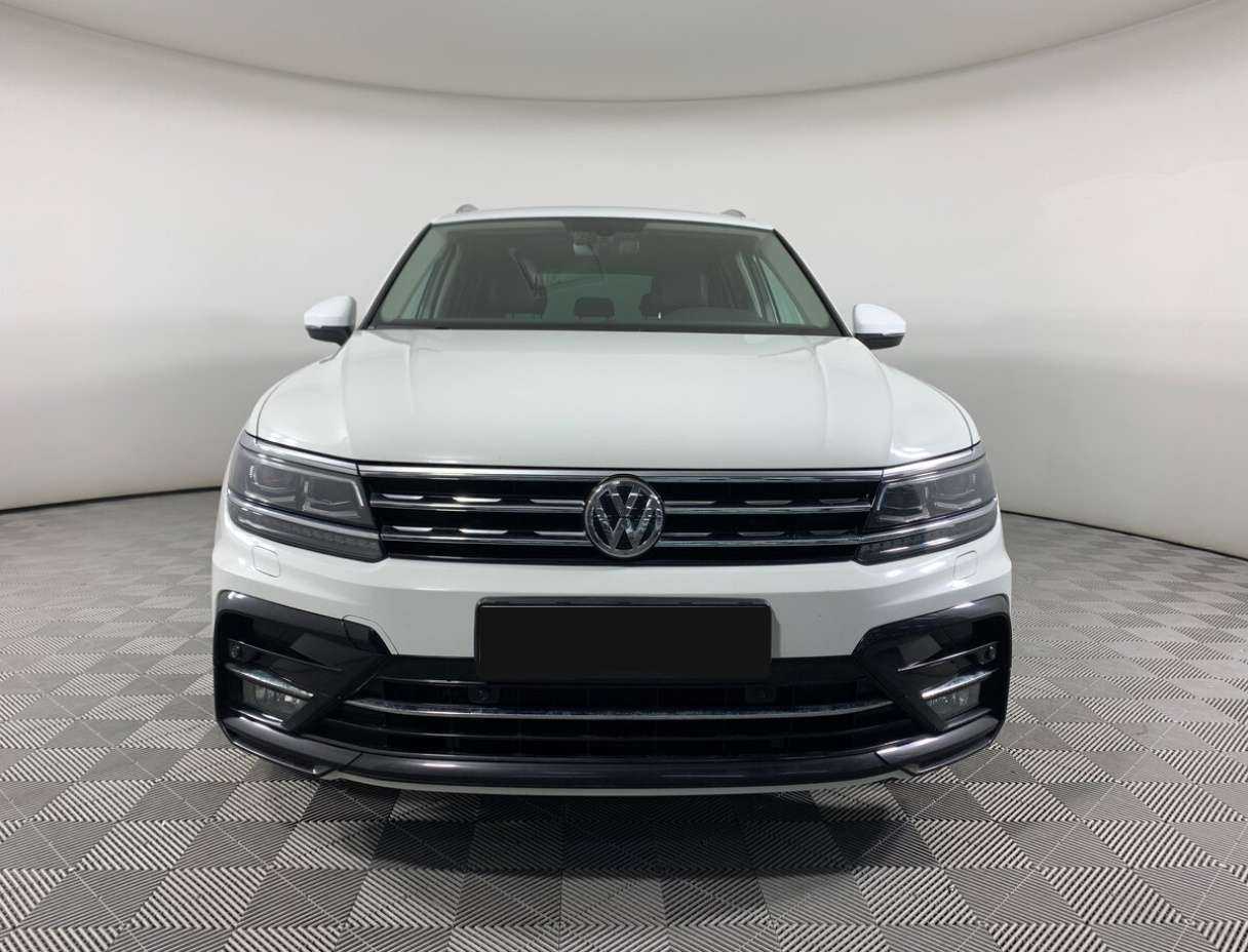 Volkswagen Tiguan, 2018 Фото №2