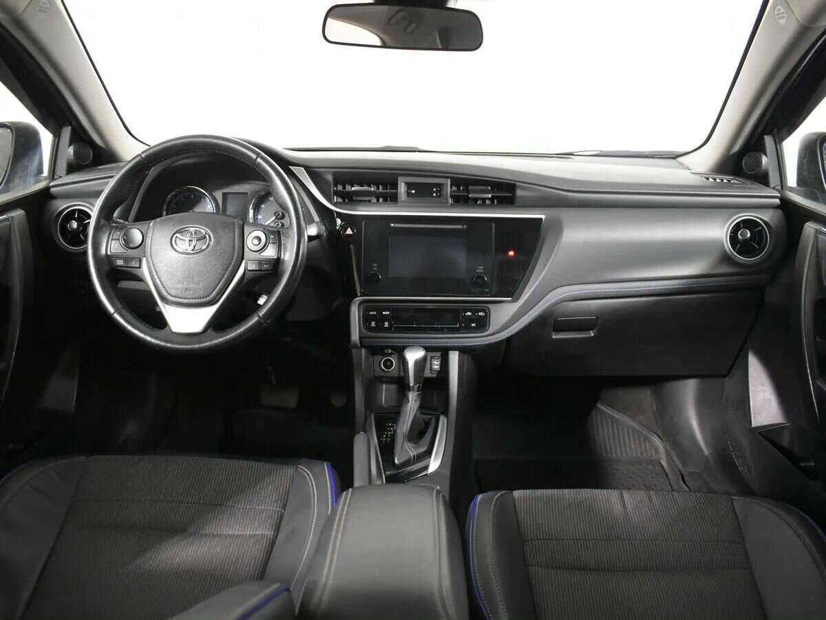 Toyota Corolla, 2018 Фото №10