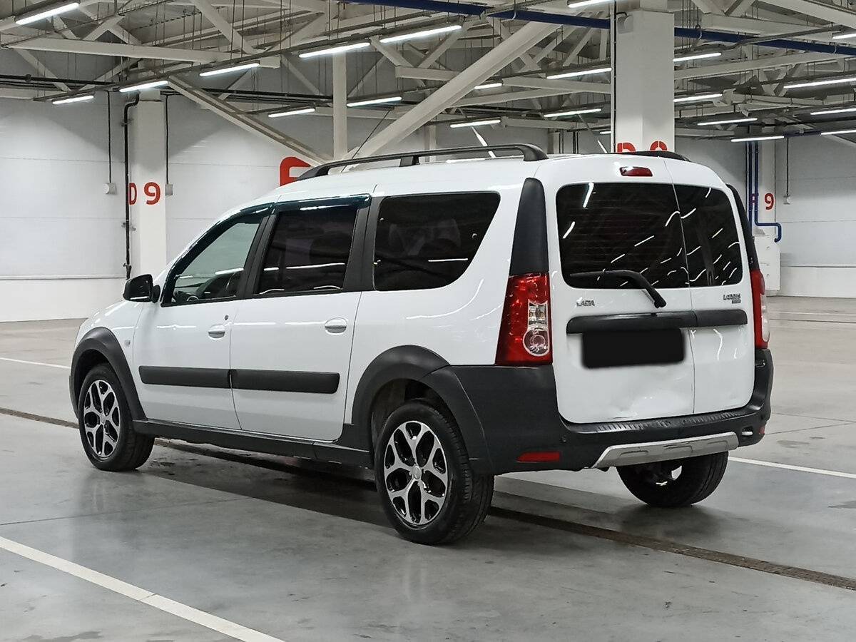 Lada (ВАЗ) Largus Cross, 2017 Фото №7