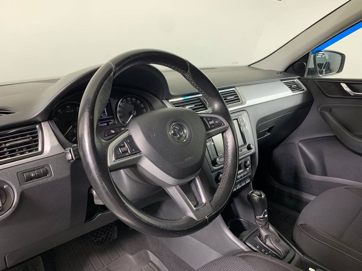 Skoda Rapid, 2015 Фото №11