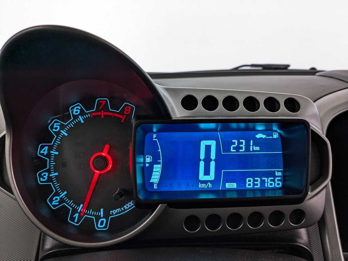 Chevrolet Aveo, 2014 Фото №11