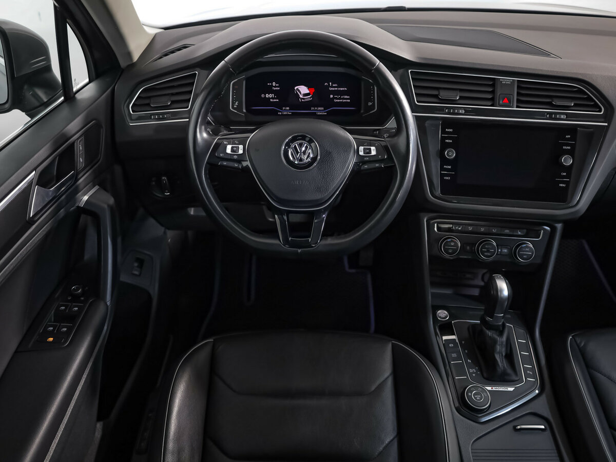 Volkswagen Tiguan II, 2019 Фото №7