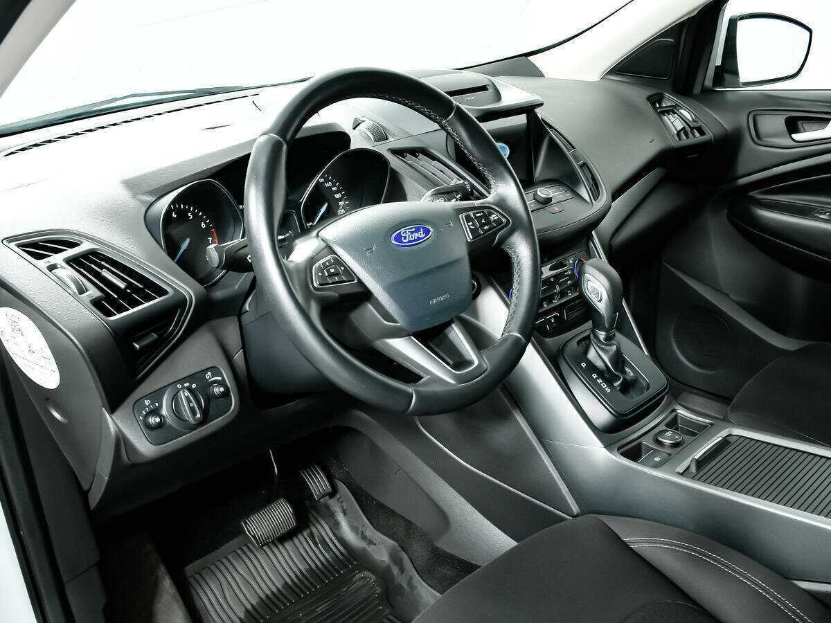 Ford Kuga, 2019 Фото №13