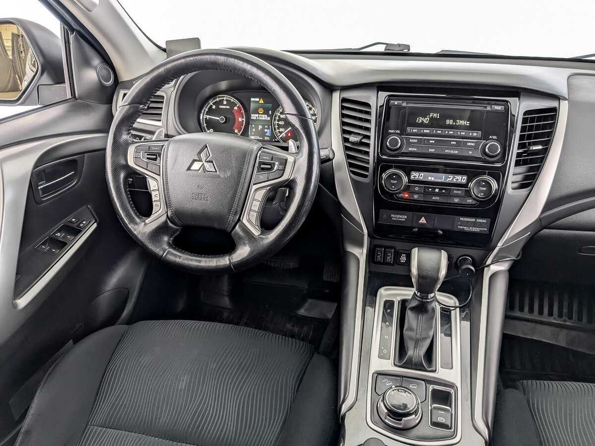 Mitsubishi Pajero Sport, 2018 Фото №25