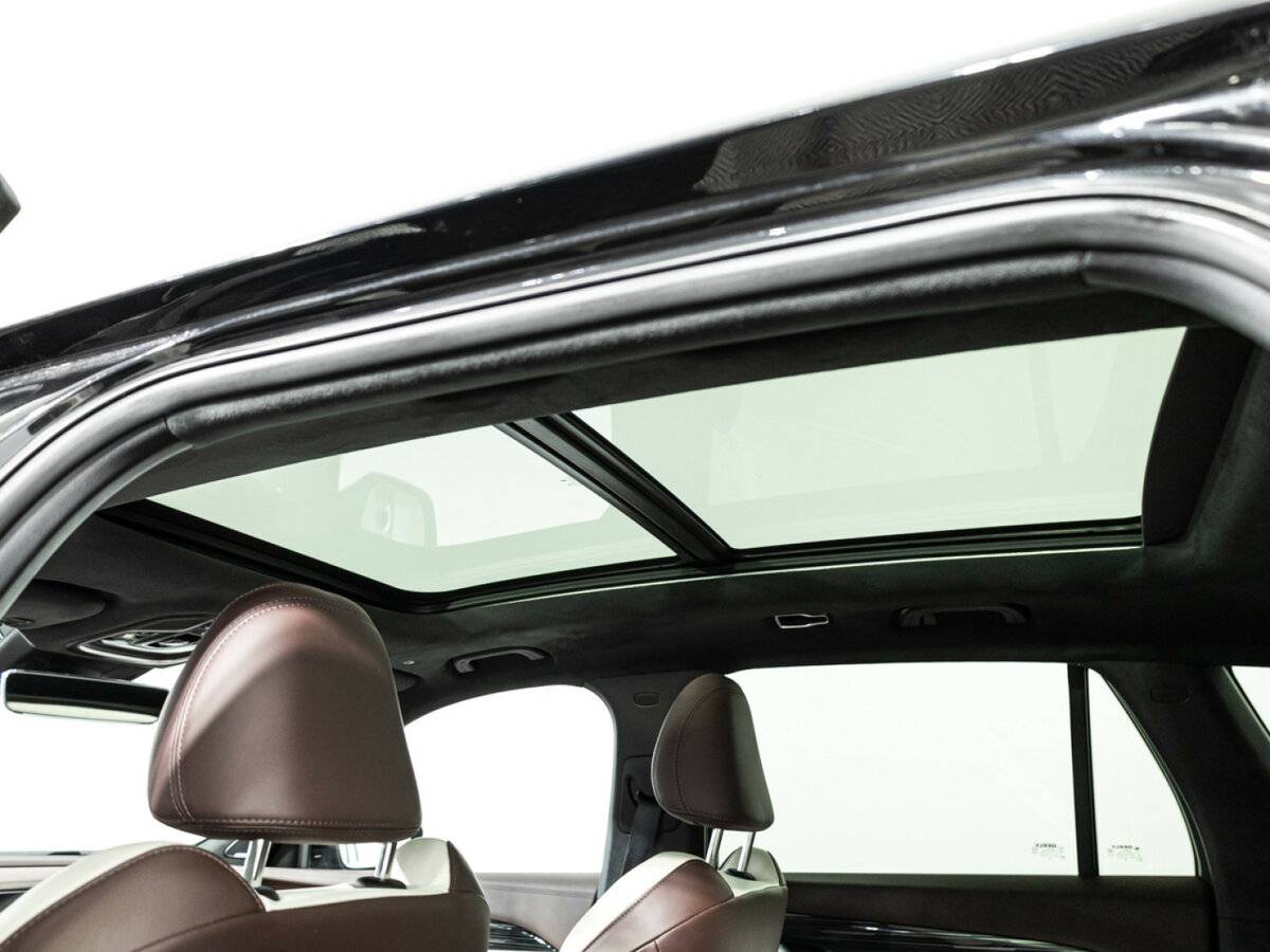Geely Monjaro I, 2023 Фото №14