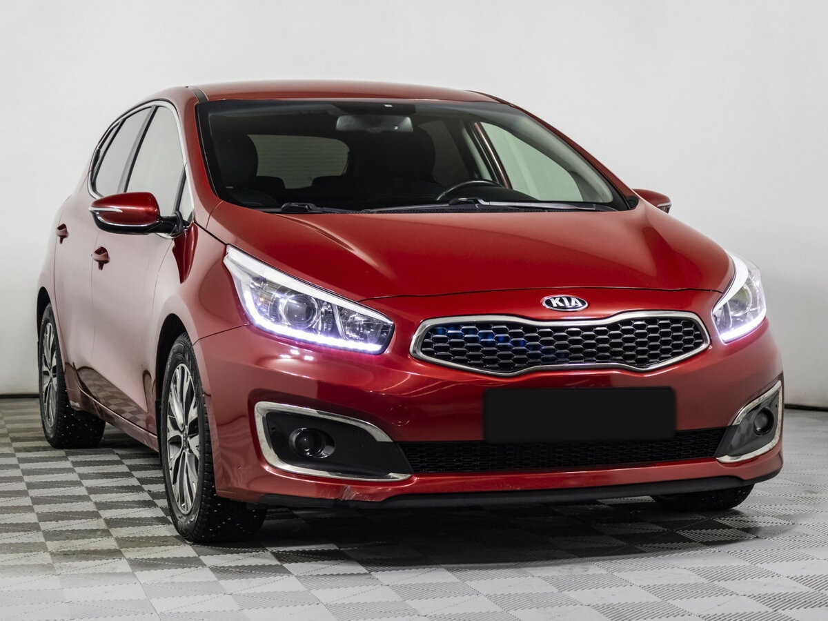 Kia Ceed II Рестайлинг, 2017 Фото №3